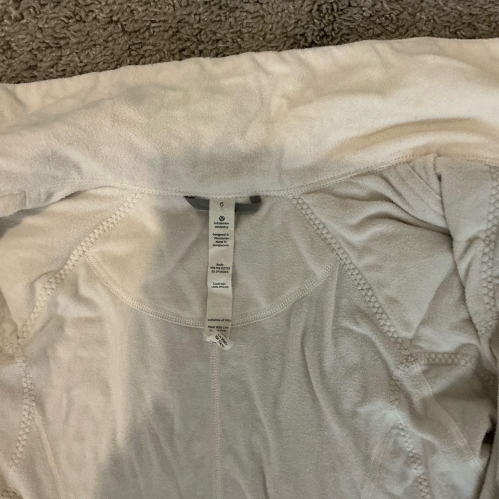 Lululemon Jacket - Picture 3 of 5